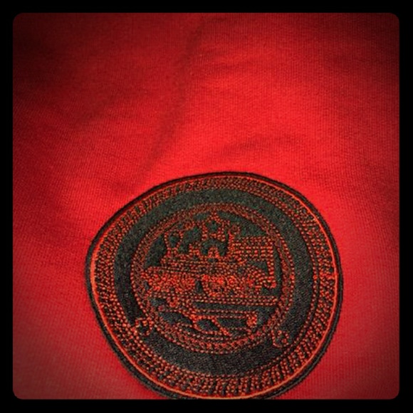 Catalina red - Picture 1 of 4